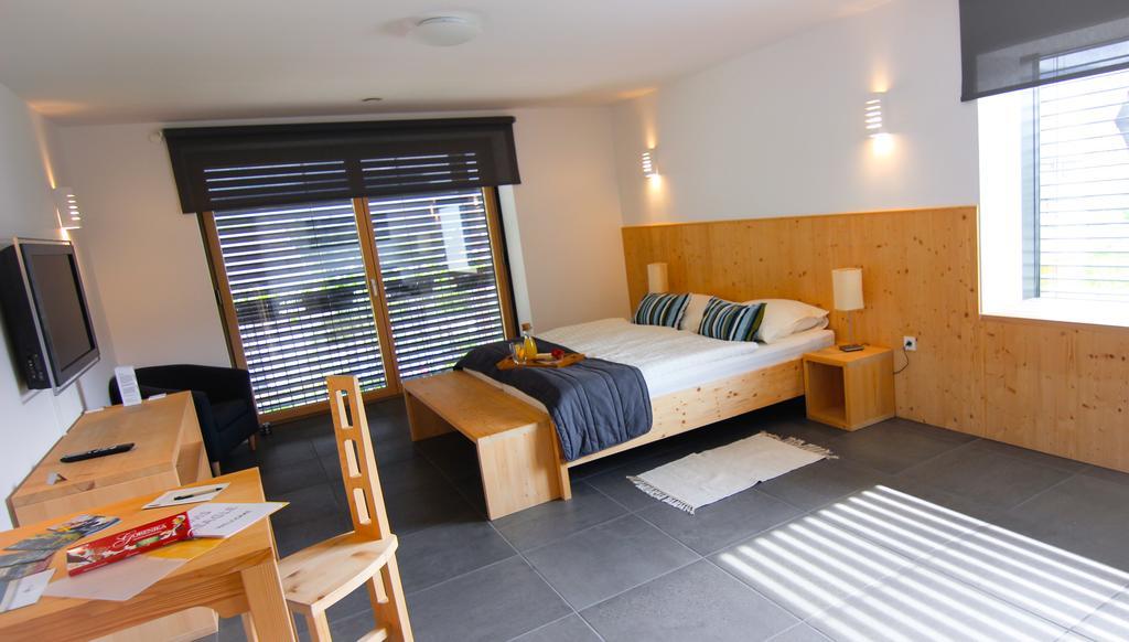 Eco Boutique Hotel Ams Beagle เบลด ภายนอก รูปภาพ